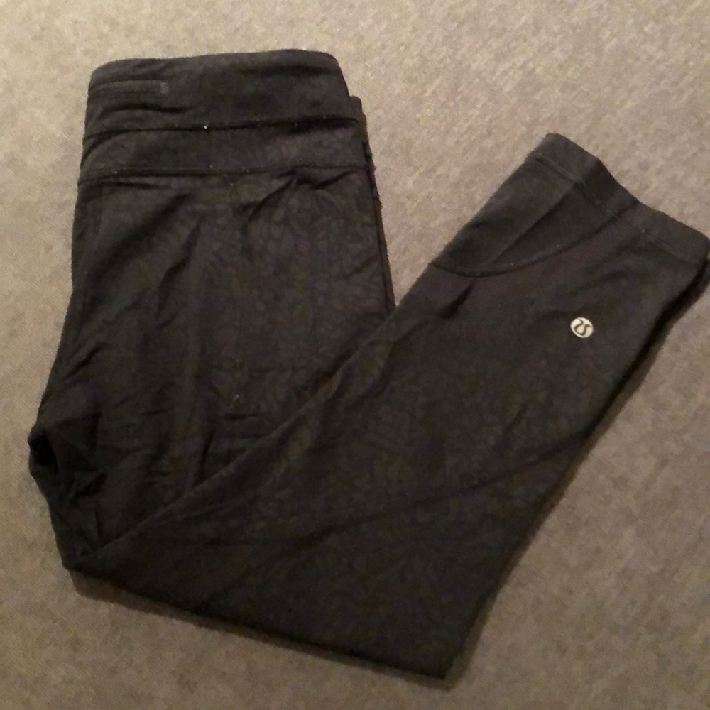 Lululemon run inspire cropped leggings - Picture 2 of 3